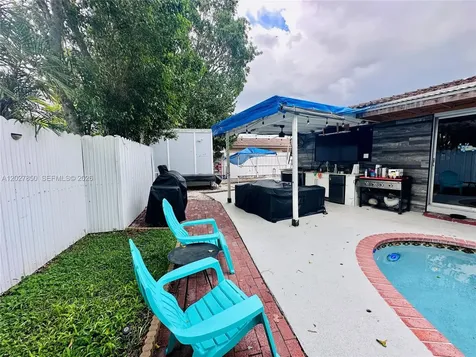 6631 NW 84th Street Tamarac FL 33321
