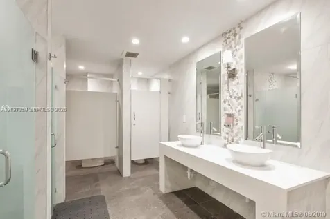 3180 S Ocean Drive Hallandale Beach FL 33009