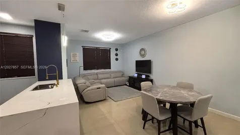 1962 SW 60th Avenue North Lauderdale FL 33068