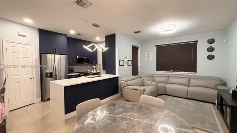 1962 SW 60th Avenue North Lauderdale FL 33068