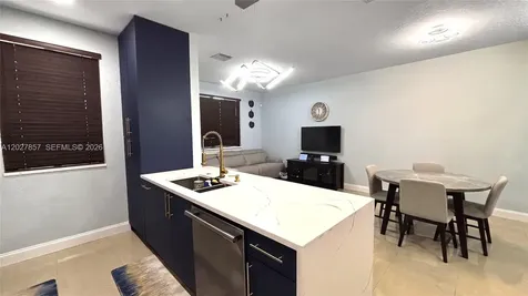 1962 SW 60th Avenue North Lauderdale FL 33068