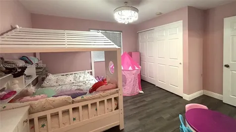 1962 SW 60th Avenue North Lauderdale FL 33068