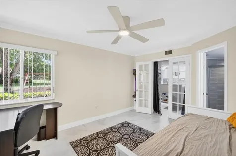 566 N University Drive Plantation FL 33324