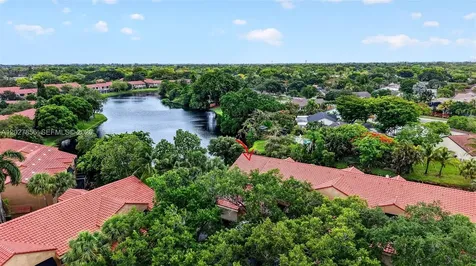 566 N University Drive Plantation FL 33324