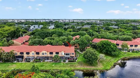 566 N University Drive Plantation FL 33324