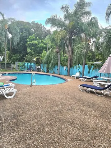 2514 Taylor Street Hollywood FL 33020