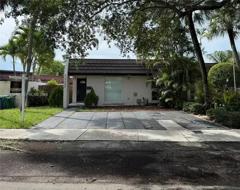 7420 Big Cypress Drive Miami Lakes FL 33014
