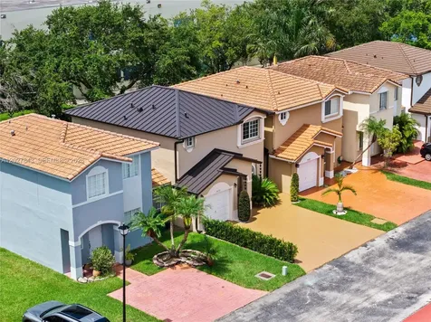 16278 SW 97th Terrace Miami FL 33196