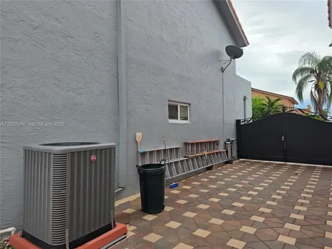 9837 NW 123rd Terrace Hialeah Gardens FL 33018