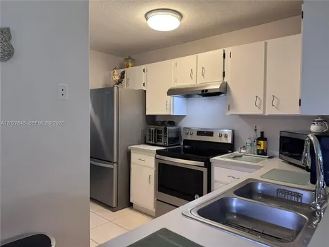 12204 NW 36th Place Sunrise FL 33323