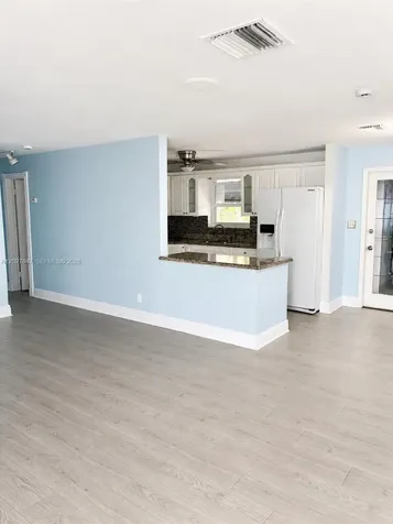 5651 NE 9th Avenue Oakland Park FL 33334