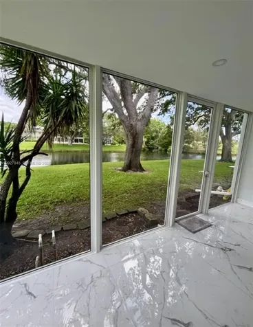 8 Islewood A Deerfield Beach FL 33442