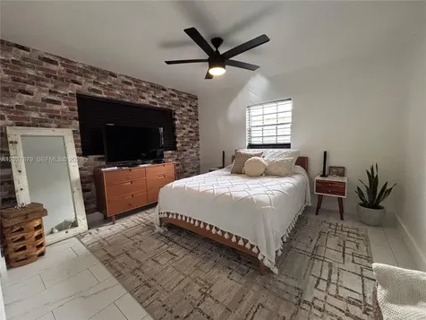 3240 SW 66th Terrace Miramar FL 33023