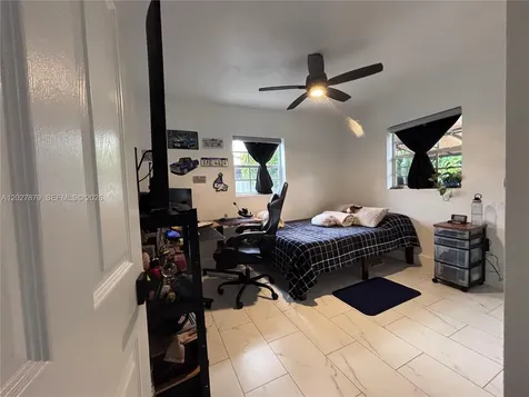 3240 SW 66th Terrace Miramar FL 33023