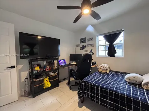 3240 SW 66th Terrace Miramar FL 33023