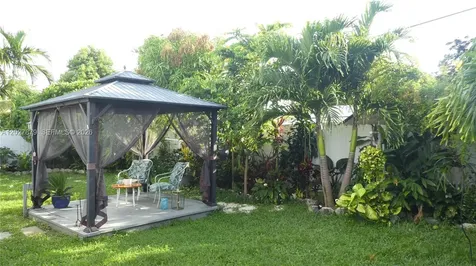 3240 SW 66th Terrace Miramar FL 33023