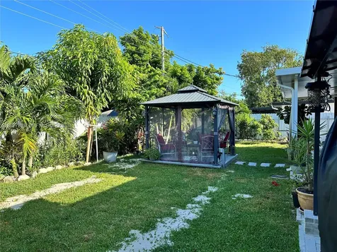 3240 SW 66th Terrace Miramar FL 33023