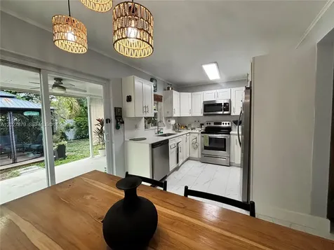 3240 SW 66th Terrace Miramar FL 33023