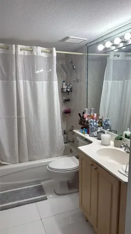 814 NW 36th Avenue Miami FL 33125
