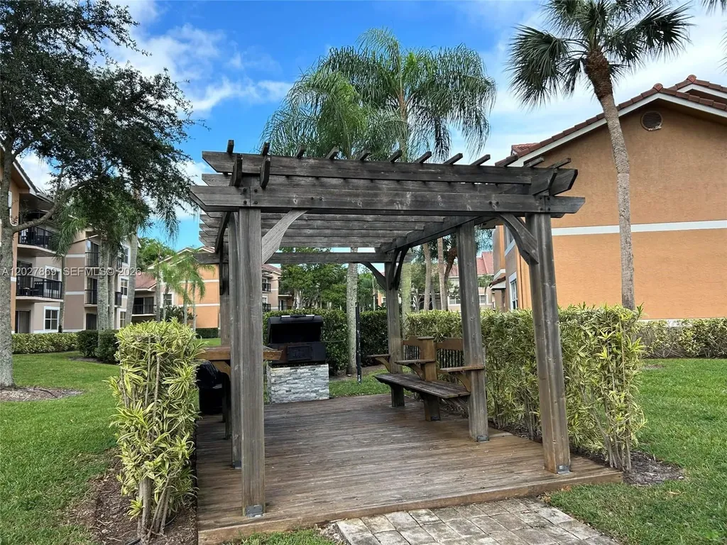 8761 Wiles Road Coral Springs FL 33067