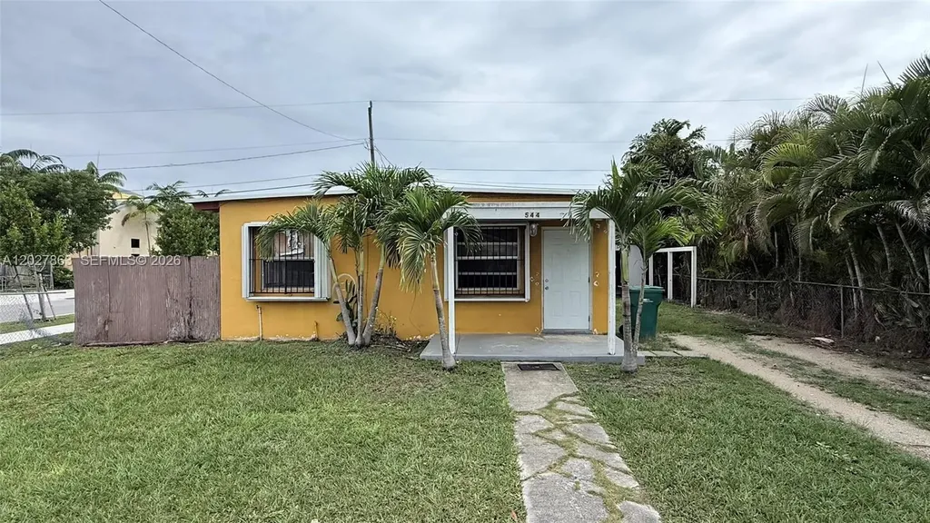 544 NW 10th Street Florida City FL 33034
