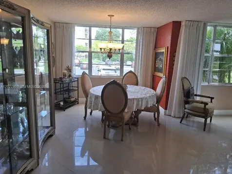 1200 St Charles Place Pembroke Pines FL 33026