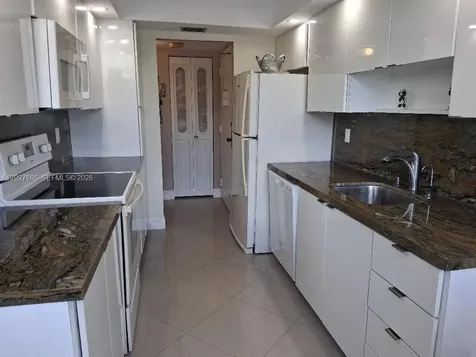 1200 St Charles Place Pembroke Pines FL 33026