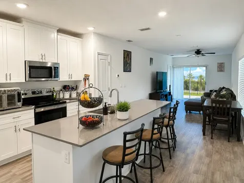 1122 Cabot Cliffs Drive Daytona FL 32124