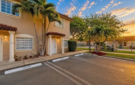 16914 SW 137th Place Miami FL 33177