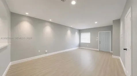 16914 SW 137th Place Miami FL 33177
