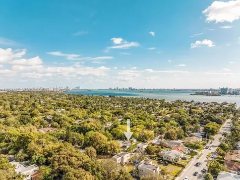 901 NE 82nd Terrace Miami FL 33138