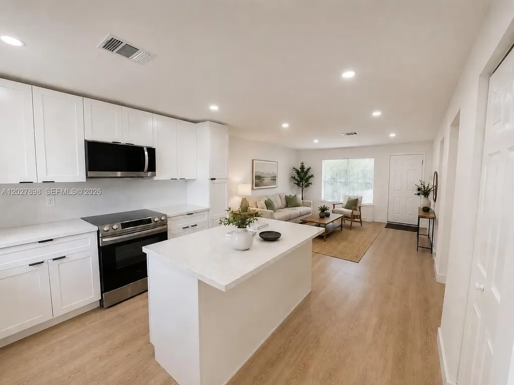 2931 NW 21st Street Fort Lauderdale FL 33311