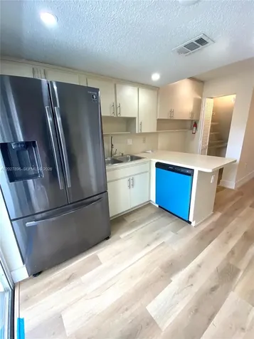 2212 W 74th Street Hialeah FL 33016