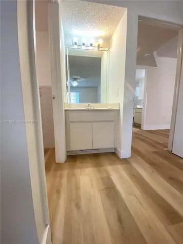 2212 W 74th Street Hialeah FL 33016