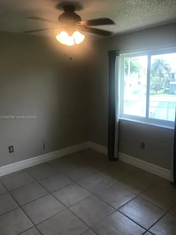 6740 NW 175th Lane Hialeah FL 33015