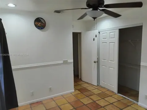1960 Sacramento Weston FL 33326