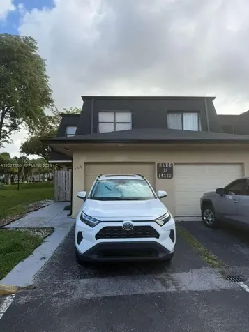 14233 SW 94th Cir Lane Miami FL 33186
