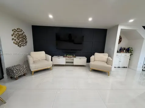 14233 SW 94th Cir Lane Miami FL 33186