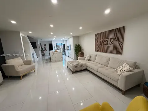 14233 SW 94th Cir Lane Miami FL 33186