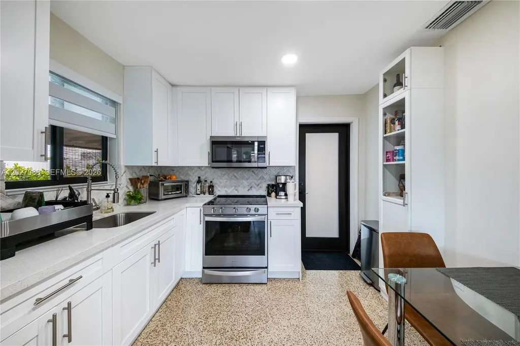 30 NW 56th Court Miami FL 33126