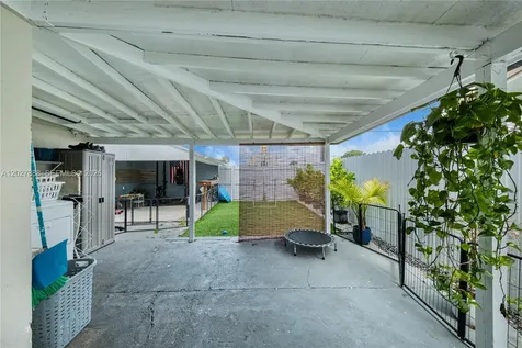 30 NW 56th Court Miami FL 33126