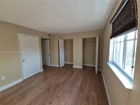 6045 NW 186th Street Hialeah FL 33015