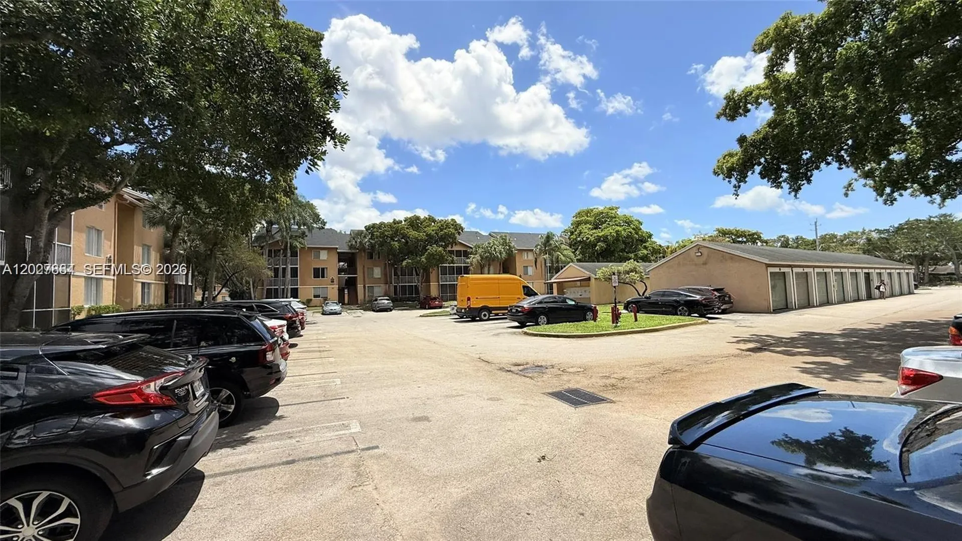 4035 W Mcnab Road Pompano Beach FL 33069