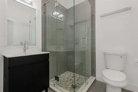 651 NE 172nd Street Miami FL 33162