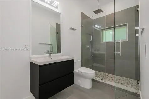 651 NE 172nd Street Miami FL 33162