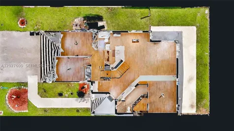 9203 Arborwood Circle Davie FL 33328