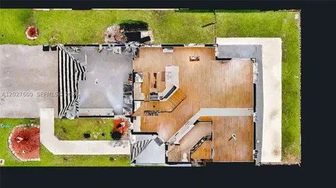 9203 Arborwood Circle Davie FL 33328