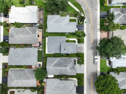 9203 Arborwood Circle Davie FL 33328