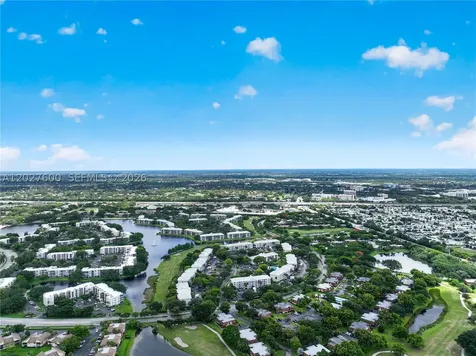 9203 Arborwood Circle Davie FL 33328