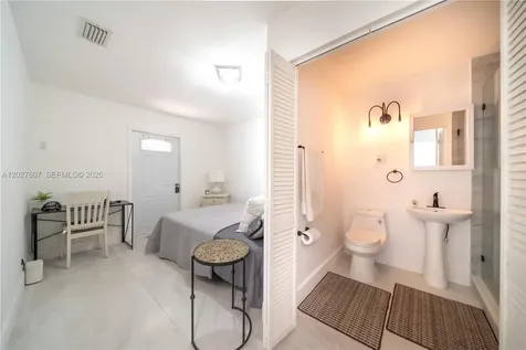 1101 NE 5th Street Hallandale Beach FL 33009